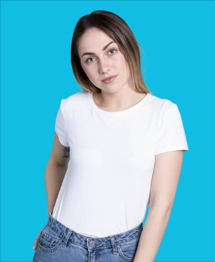 Basic T-Shirt Photo Alt